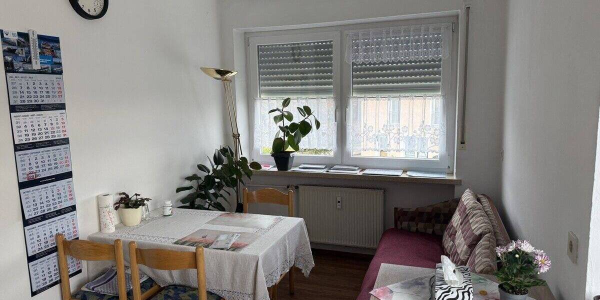 Etagenwohnung Pfatter - 4 Zimmer, 92 m&sup2;, 620&euro; | Angebot:25702556