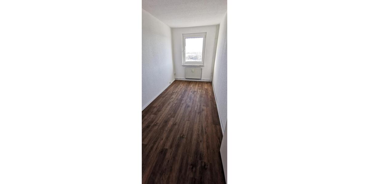 Etagenwohnung Pasewalk - 3 Zimmer, 60 m&sup2;, 390&euro; | Angebot:25892518