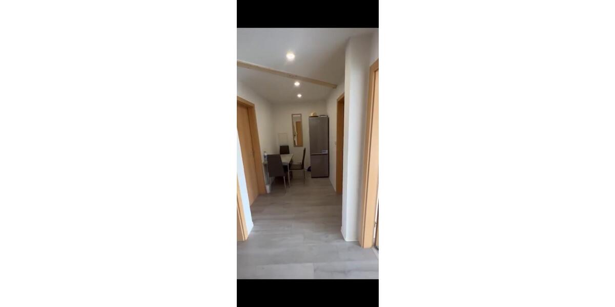 Zimmer zu vermieten + Möbel zu verkaufen (WG) 1 zimmer