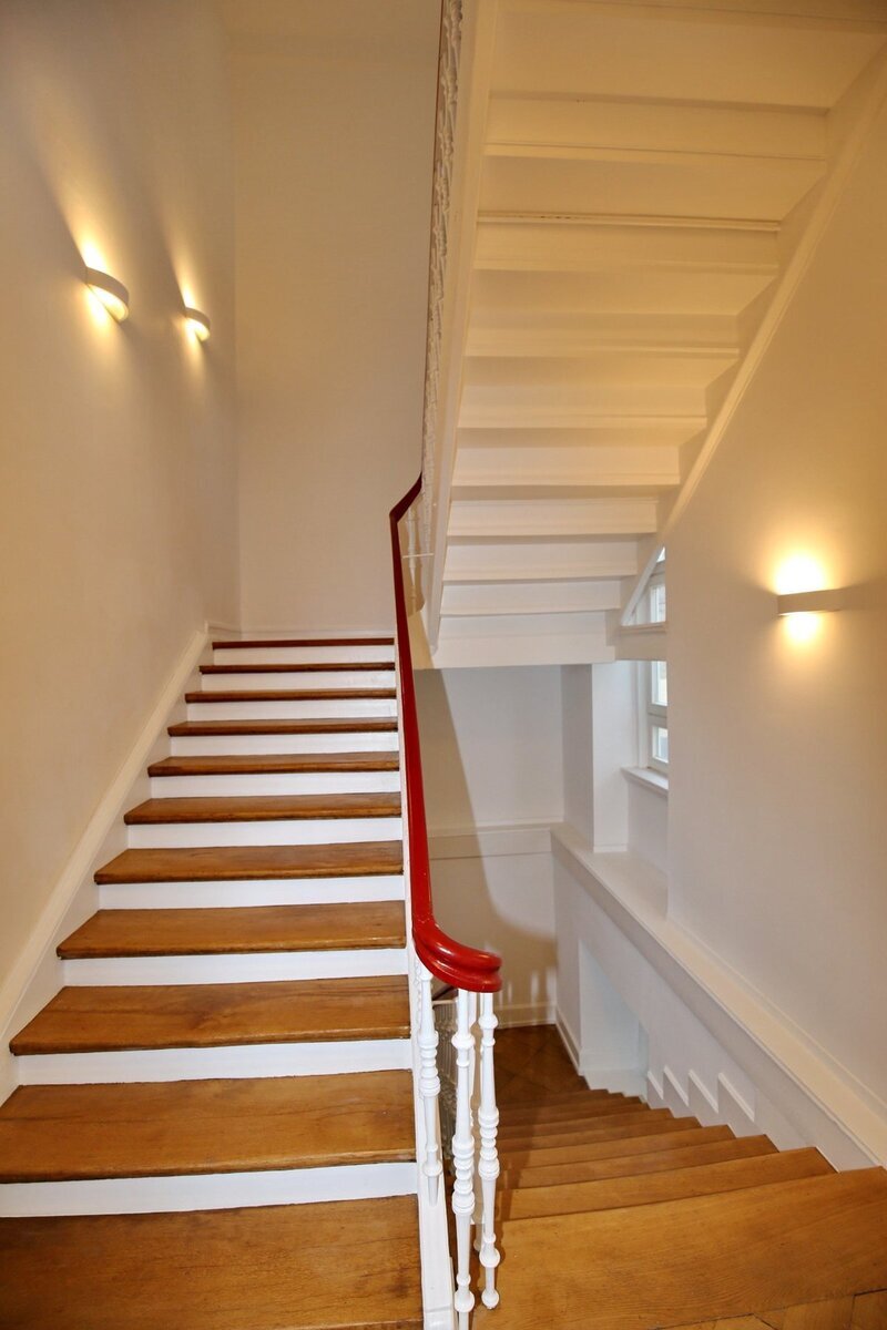 Zauberhafte, kernsanierte Altbauwohnung in Innenstadtlage 4 zimmer