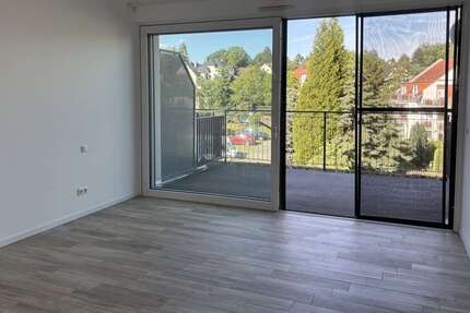 Wohnung Weinböhla - 4 Zimmer, 114 m&sup2;, 1.250&euro; | Angebot:27134750
