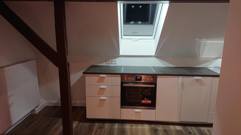 Dachgeschoßwohnung Nordenham - 3 Zimmer, 60 m&sup2;, 750&euro; | Angebot:25840541