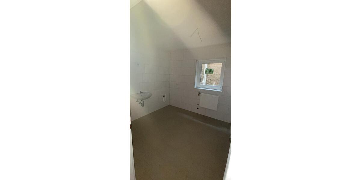 Etagenwohnung Altenstadt - 5.5 Zimmer, 125 m&sup2;, 1.450&euro; | Angebot:25994572