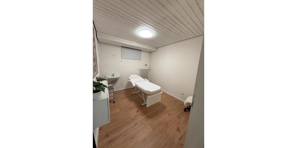 Gewerbeobjekt Wörth am Rhein - 400&euro; | Angebot:24656342