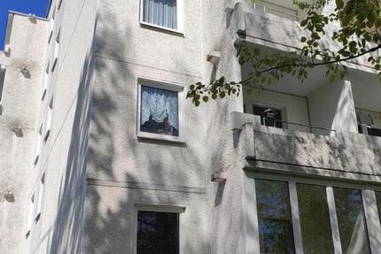 Clever mieten, mehr sparen! Ausblick ins Grüne-1 Zimmerwohnung mit Balkon