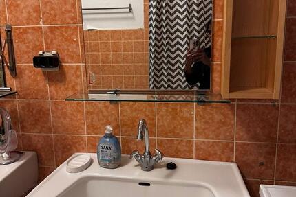 1 Zimmer in Frauen WG 1 zimmer