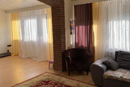 Wohnen auf Zeit Bodenwerder - 5 Zimmer, 108 m&sup2;, 60&euro; | Angebot:26108212