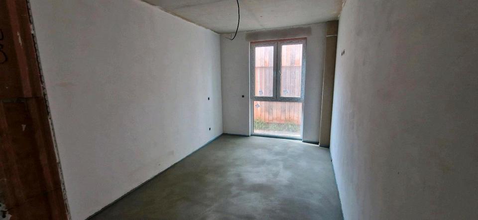 Erdgeschoßwohnung Lohfelden - 3 Zimmer, 90 m&sup2;, 1.400&euro; | Angebot:26614072