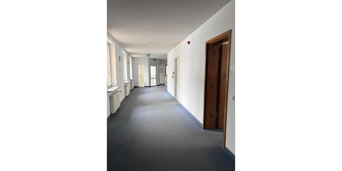 Gewerbeobjekt Oelsnitz (Vogtland) - 1.670&euro; | Angebot:26156096
