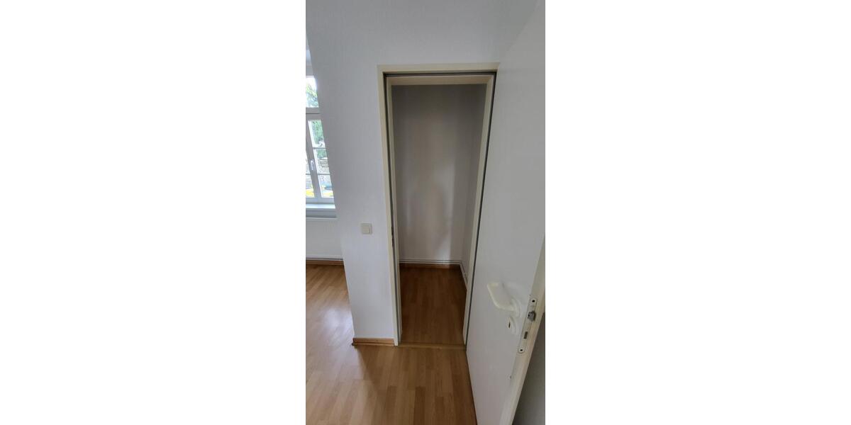 Erdgeschoßwohnung Ballenstedt - 1 Zimmer, 43 m&sup2;, 302&euro; | Angebot:24587339