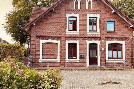 Großes Haus mit EinliegerWohnung & Carport zur Miete