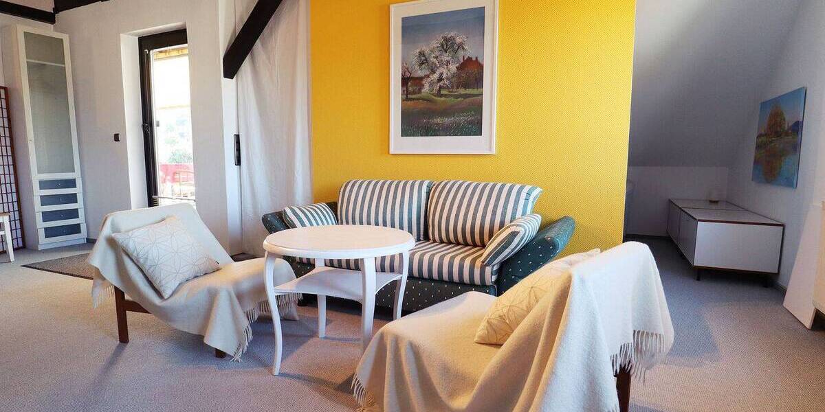 Zimmer Zierenberg - 2 Zimmer, 72 m&sup2;, 600&euro; | Angebot:26188081