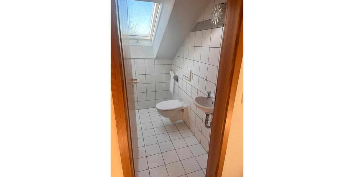 Dachgeschoßwohnung Bad Neustadt an der Saale - 3 Zimmer, 75 m&sup2;, 630&euro; | Angebot:26271370