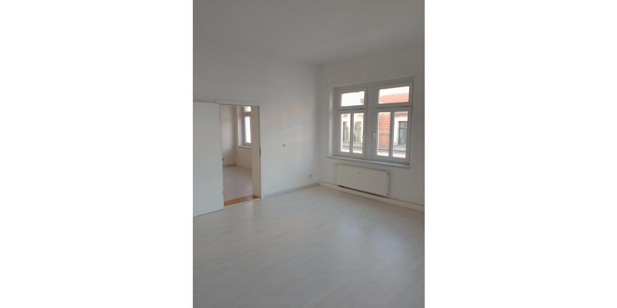 Etagenwohnung Radebeul - 4 Zimmer, 122 m&sup2;, 1.400&euro; | Angebot:26335119