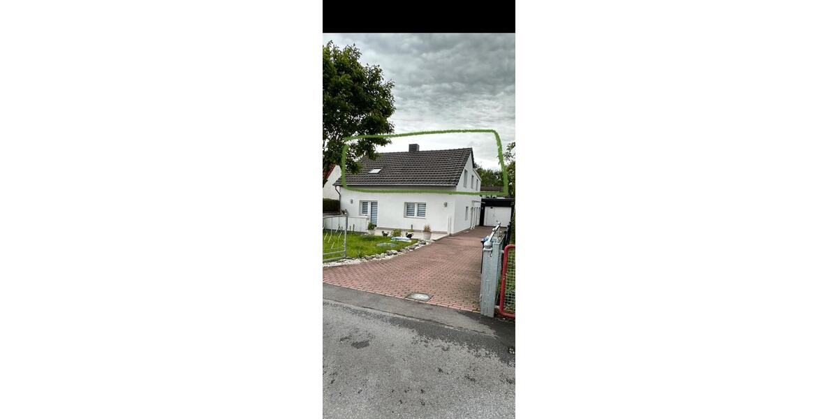 Dachgeschoßwohnung Düsseldorf Stadtbezirk 7 - 3 Zimmer, 80 m&sup2;, 1.200&euro; | Angebot:26415695