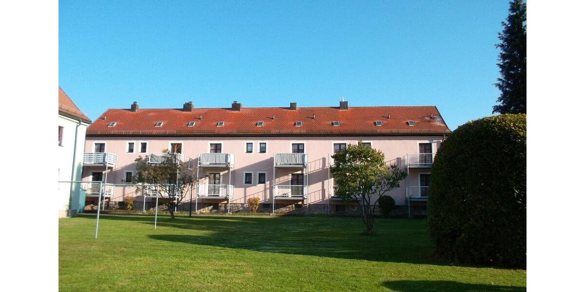 Erdgeschoßwohnung Wiesau Kornthan - 3 Zimmer, 73 m&sup2;, 495&euro; | Angebot:25960438