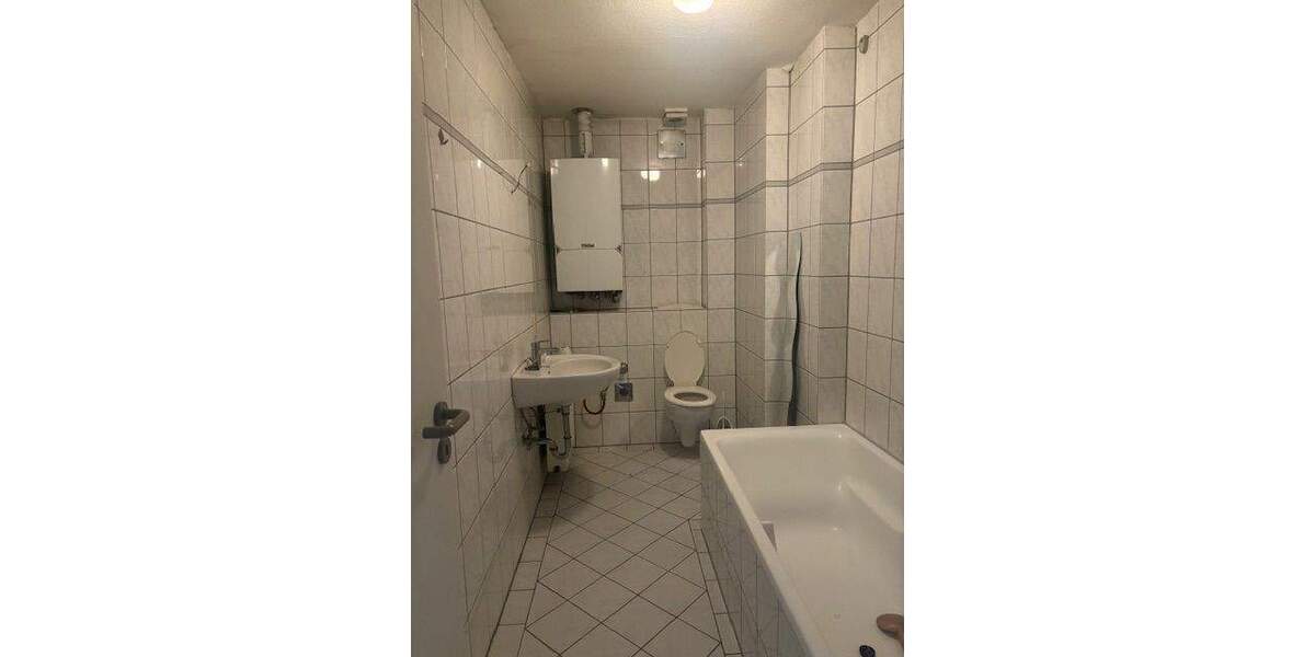 Etagenwohnung Saarbrücken Alt-Saarbrücken - 1 Zimmer, 51 m&sup2;, 450&euro; | Angebot:24695998