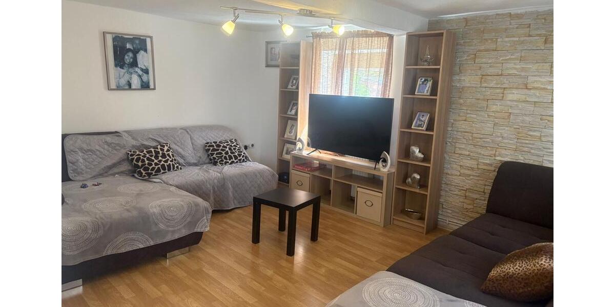 Etagenwohnung Gelnhausen - 3 Zimmer, 93 m&sup2;, 800&euro; | Angebot:26689680
