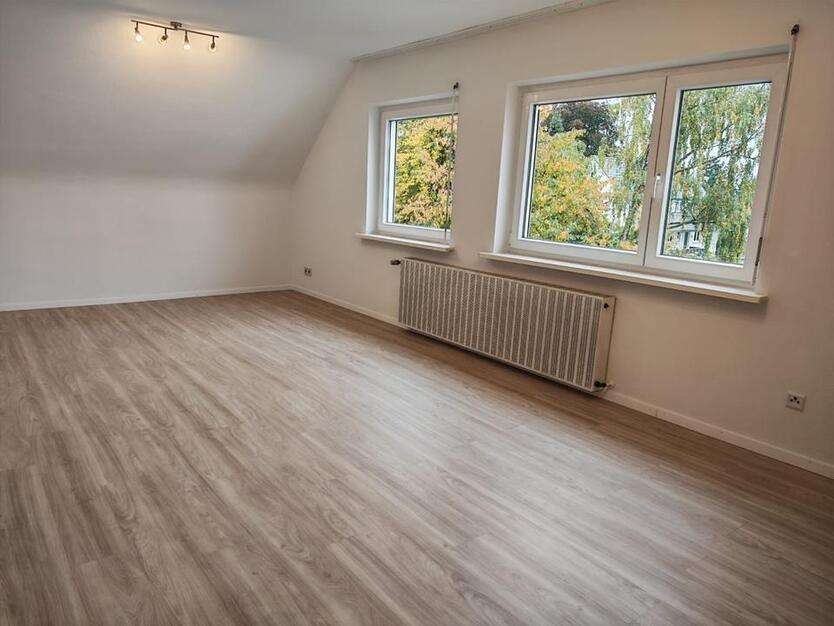 Helle 3 Zimmer-Wohnung in Stuttgart Sonnenberg zimmer