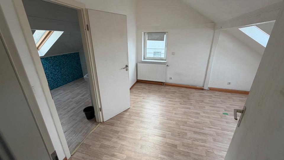 Dachgeschoßwohnung Schwanstetten - 3 Zimmer, 50 m&sup2;, 590&euro; | Angebot:26256516