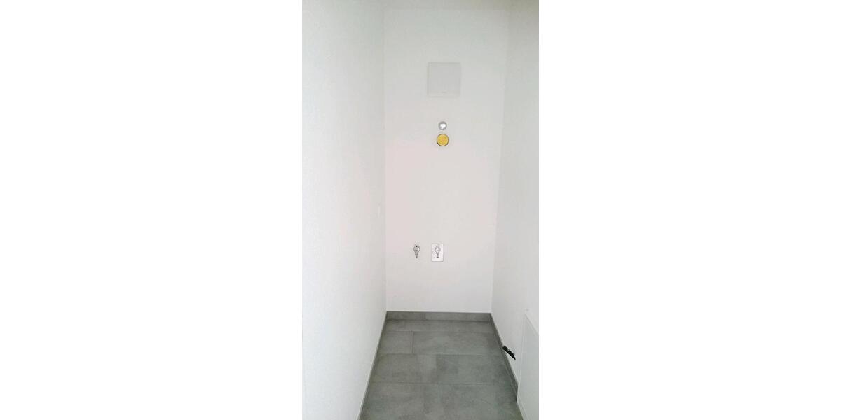Etagenwohnung Cottbus Gallinchen - 4 Zimmer, 118 m&sup2;, 1.550&euro; | Angebot:26564741