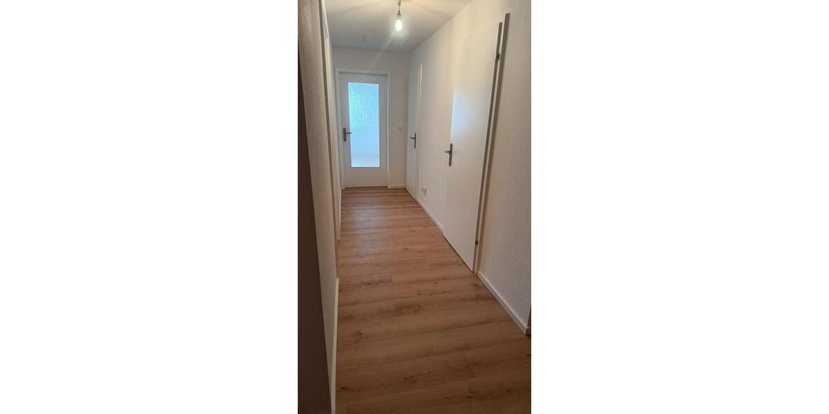 Dachgeschoßwohnung Westhausen - 3.5 Zimmer, 86 m&sup2;, 775&euro; | Angebot:25760638