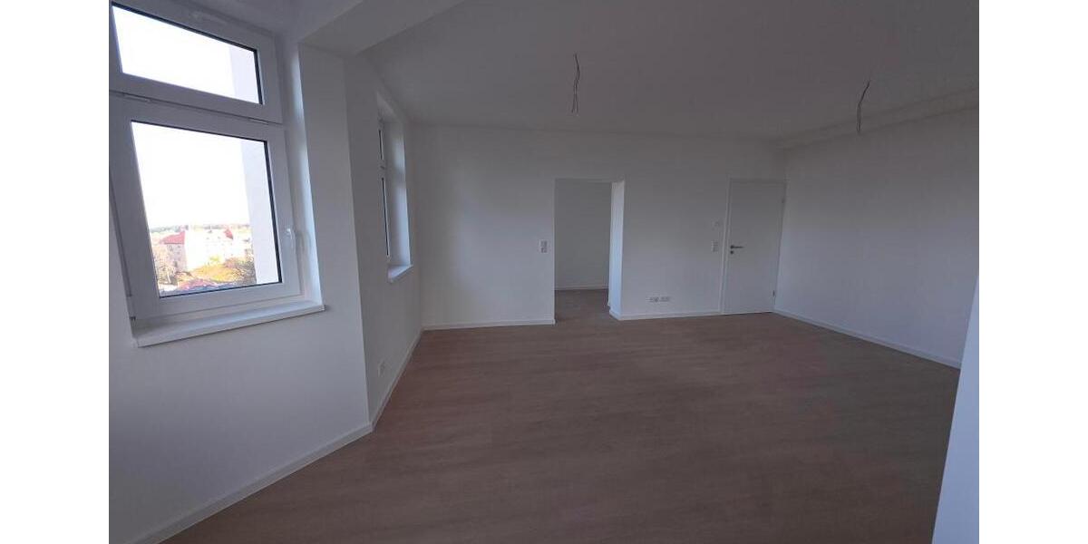 Etagenwohnung Elgersburg - 3 Zimmer, 104 m&sup2;, 1.090&euro; | Angebot:24816436