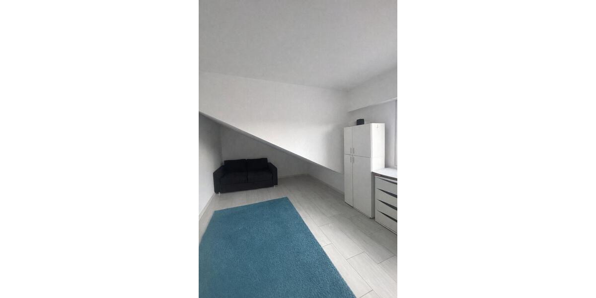 Dachgeschoßwohnung Heinsberg - 3 Zimmer, 68 m&sup2;, 1.115&euro; | Angebot:26271504