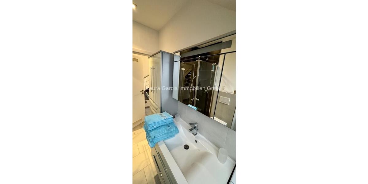 Wohnen auf Zeit Aachen Aachen-Mitte - 2 Zimmer, 67 m&sup2;, 1.400&euro; | Angebot:25270894