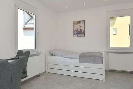 Zimmer Stuttgart Stuttgart-Mitte - 1 Zimmer, 1.250&euro; | Angebot:26024850