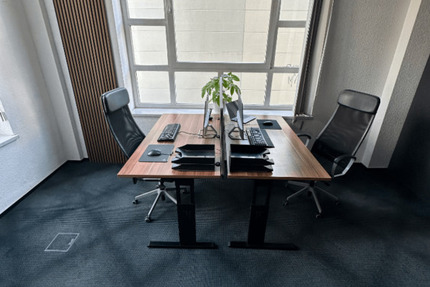 kreativer Workspace mit vielen Plätzen - All-in-Miete zimmer