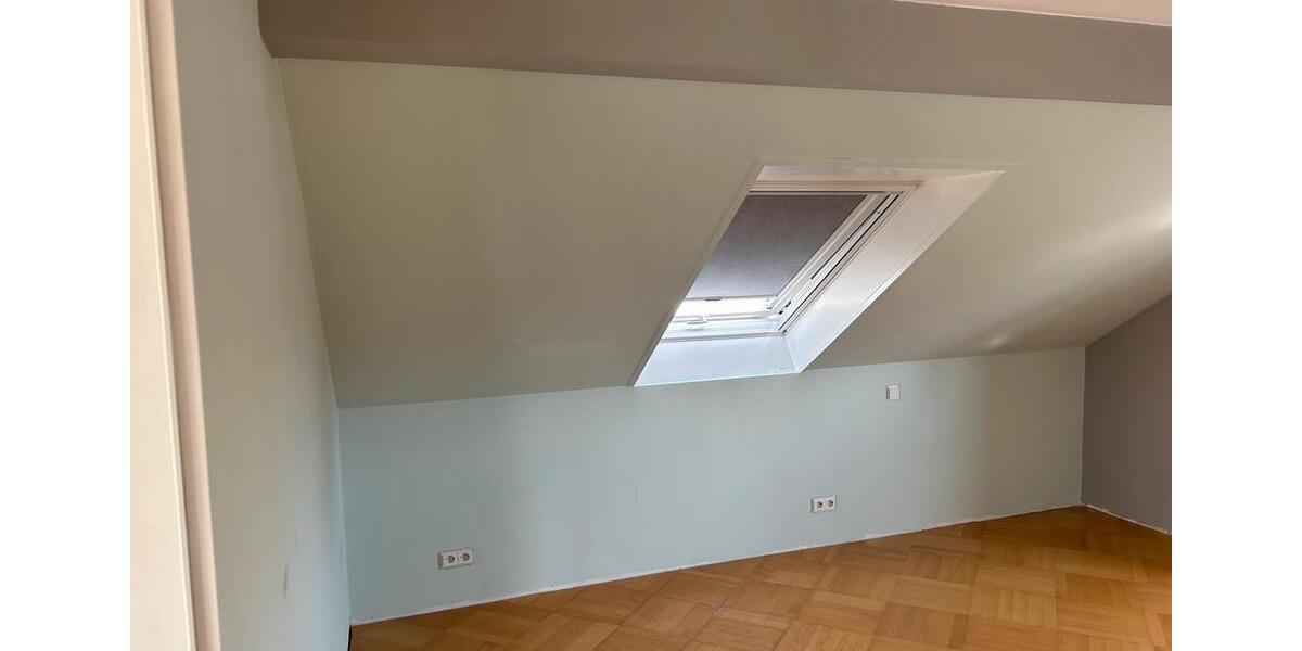 Dachgeschoßwohnung Schramberg - 3 Zimmer, 110 m&sup2;, 940&euro; | Angebot:25893567