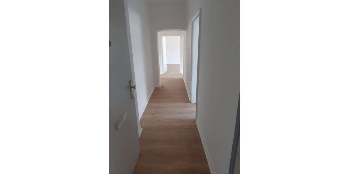 Etagenwohnung Neustadt - 3 Zimmer, 96 m&sup2;, 940&euro; | Angebot:26986687