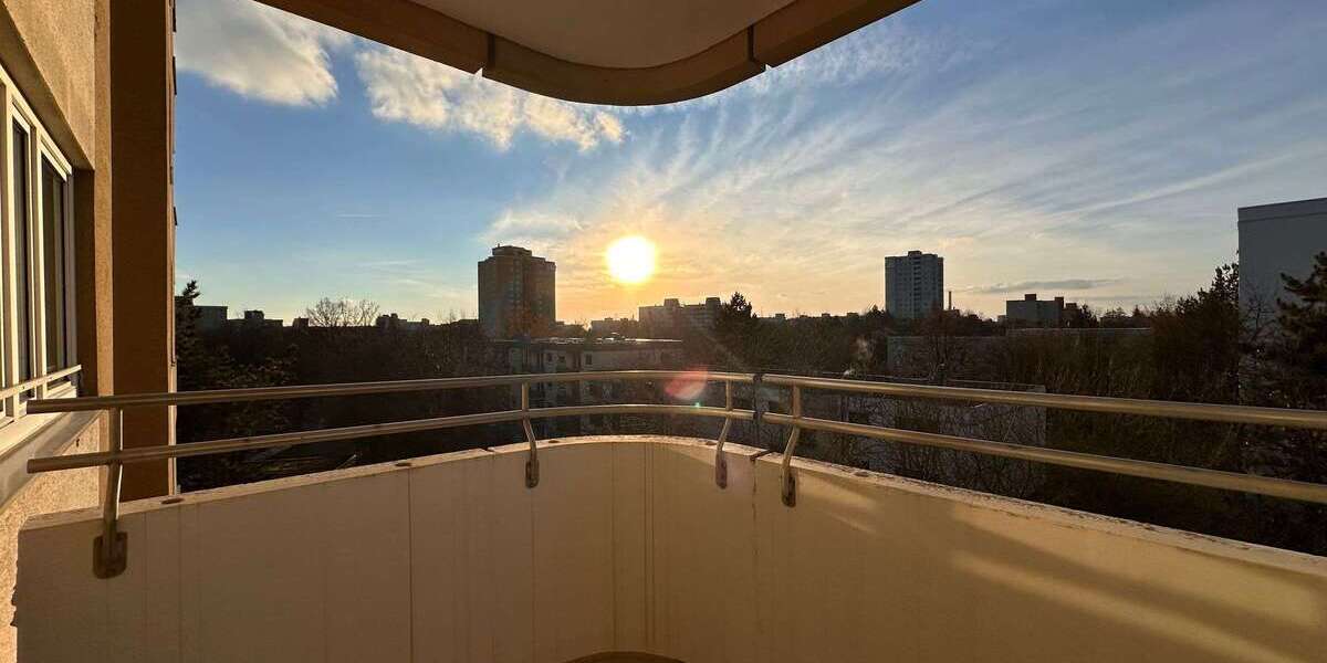 Etagenwohnung Nürnberg Röthenbach - 3.5 Zimmer, 90 m&sup2;, 1.036&euro; | Angebot:23795604