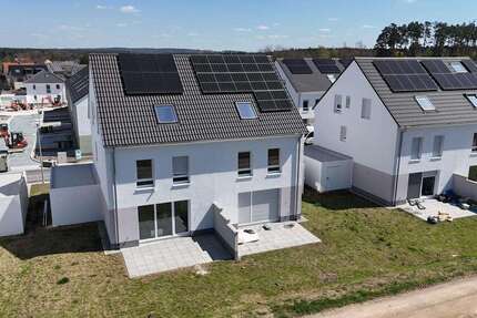 Haus Roth - 5 Zimmer, 148 m&sup2;, 1.750&euro; | Angebot:27079818