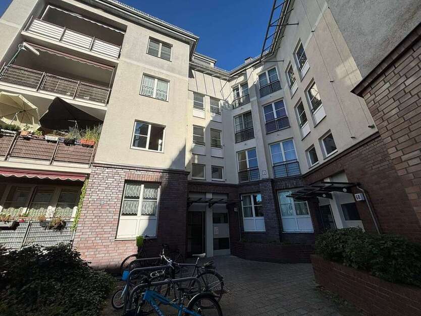 Wohnung zum Mieten in Berlin 819 € 59.57 m² 2 zimmer