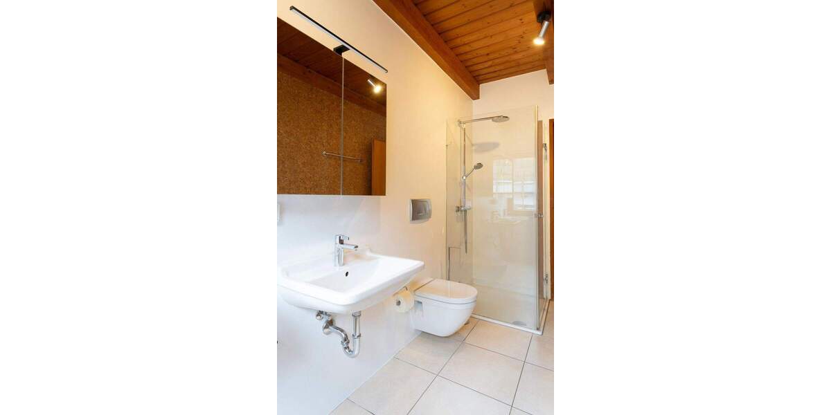 Mehrfamilienhaus, Wohnhaus Kippenheim - Schmieheim Schmieheim - 5 Zimmer, 190 m&sup2;, 1.900&euro; | Angebot:25140981