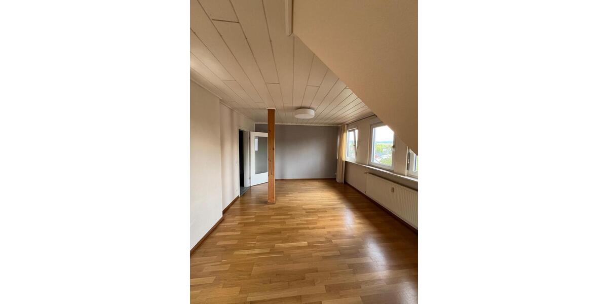 Dachgeschoßwohnung Sinntal - 3 Zimmer, 80 m&sup2;, 575&euro; | Angebot:24650377