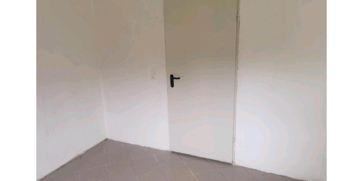 Erdgeschoßwohnung Hofbieber - 5 Zimmer, 128 m&sup2;, 949&euro; | Angebot:26083589