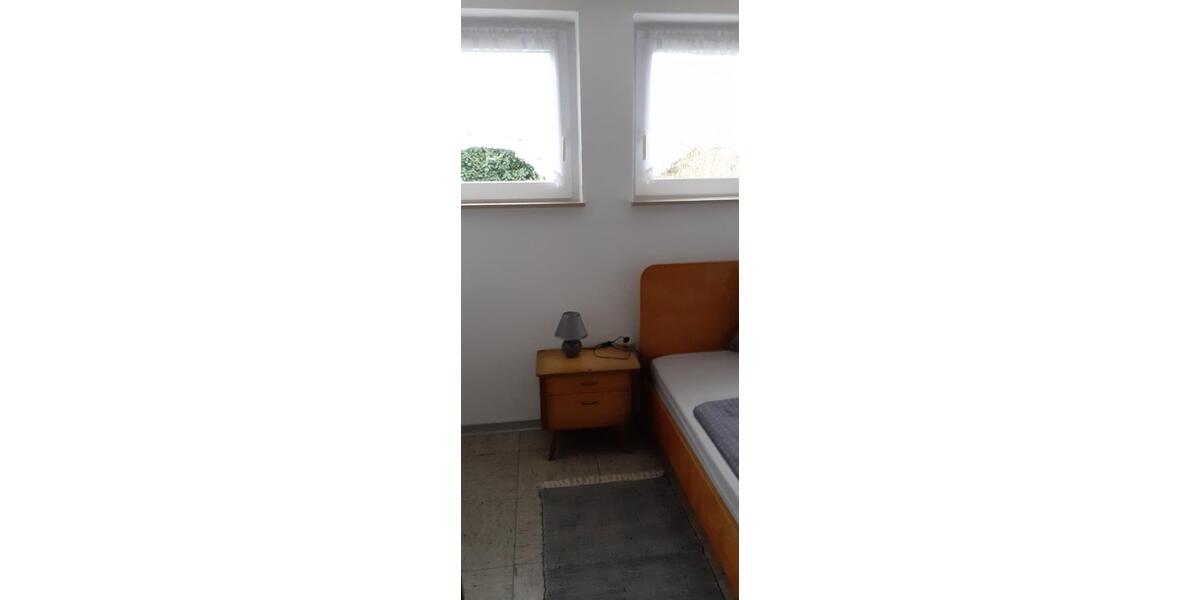 Wohnen auf Zeit Rommerskirchen - 6 Zimmer, 140 m&sup2;, 20&euro; | Angebot:20971571