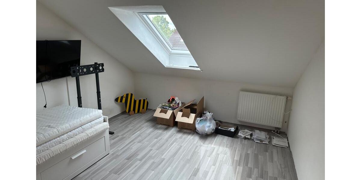 Einfamilienhaus Wunstorf - 6.5 Zimmer, 143 m&sup2;, 1.590&euro; | Angebot:26624378