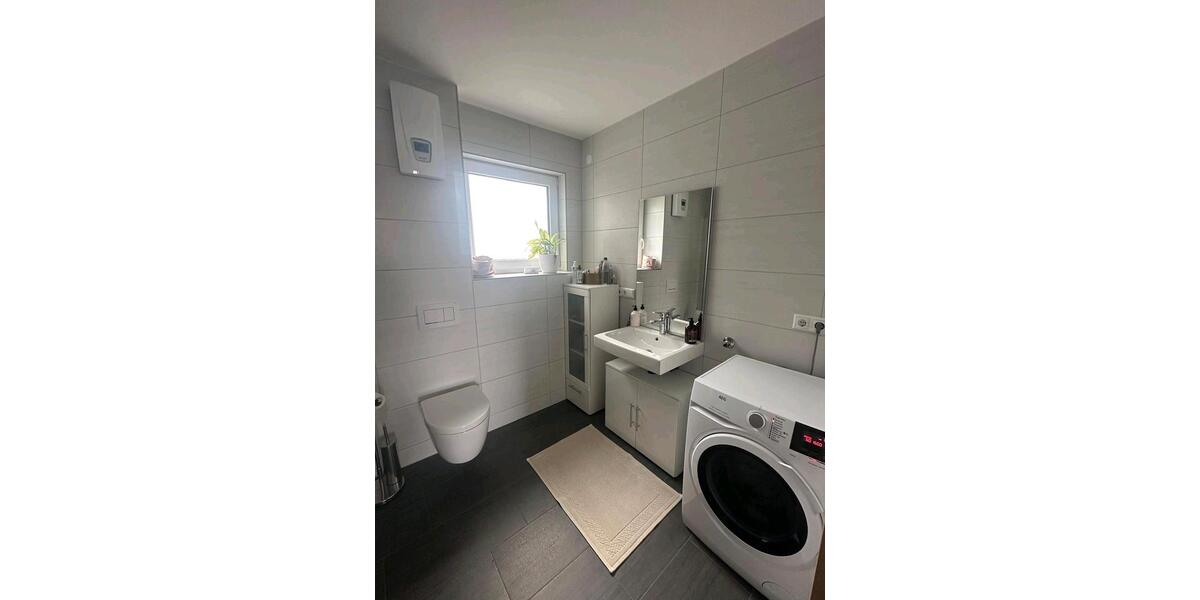 Etagenwohnung Burgoberbach - 3 Zimmer, 86 m&sup2;, 1.270&euro; | Angebot:26661510