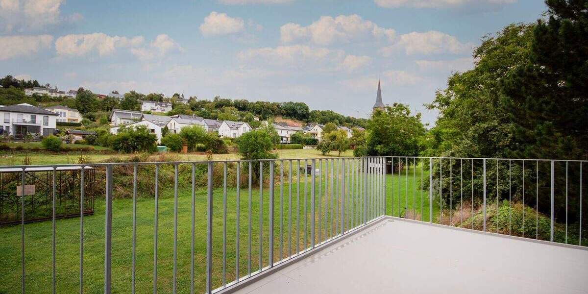 Etagenwohnung Trierweiler Haus Ferring - 3 Zimmer, 103 m&sup2;, 1.450&euro; | Angebot:24821092