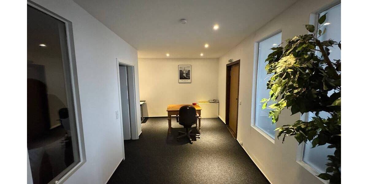 Gewerbeobjekt Fritzlar - 7 Zimmer, 150 m&sup2;, 1.400&euro; | Angebot:24112763