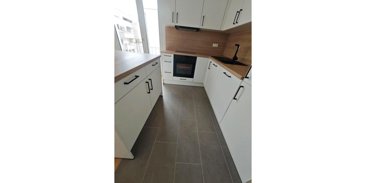 Etagenwohnung Ludwigsburg - 3 Zimmer, 69 m&sup2;, 1.422&euro; | Angebot:26633806