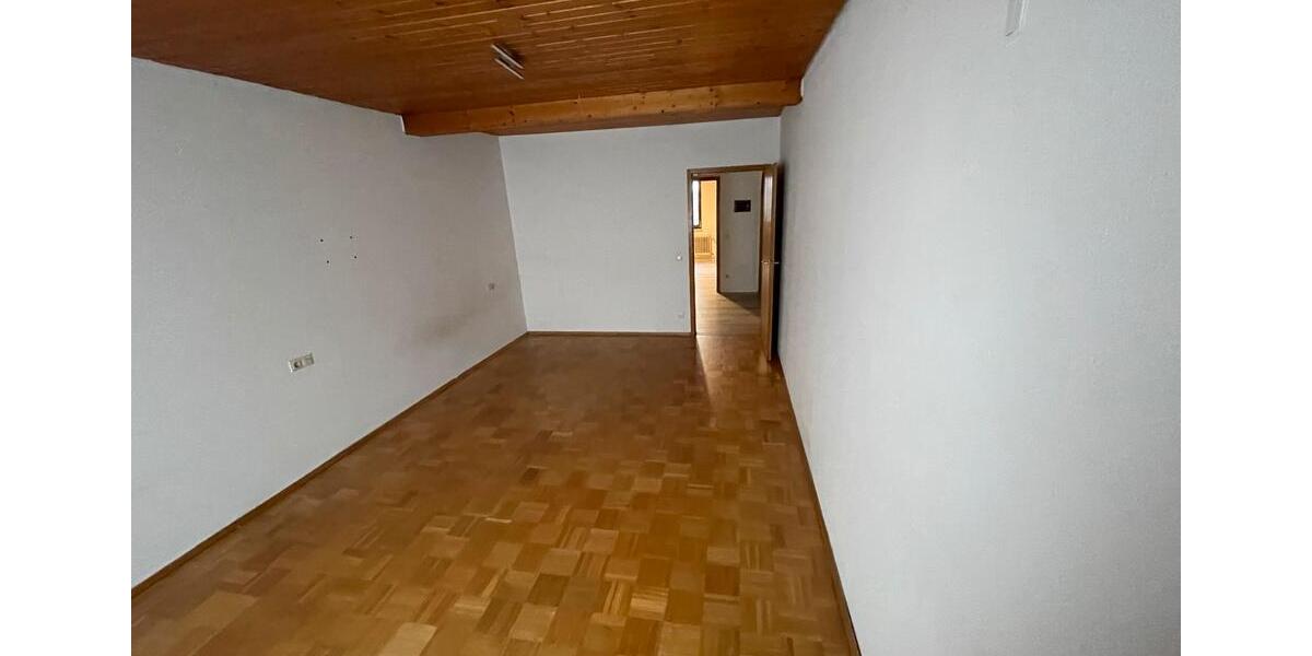 Etagenwohnung Glatten - 1 Zimmer, 48 m&sup2;, 580&euro; | Angebot:24555190
