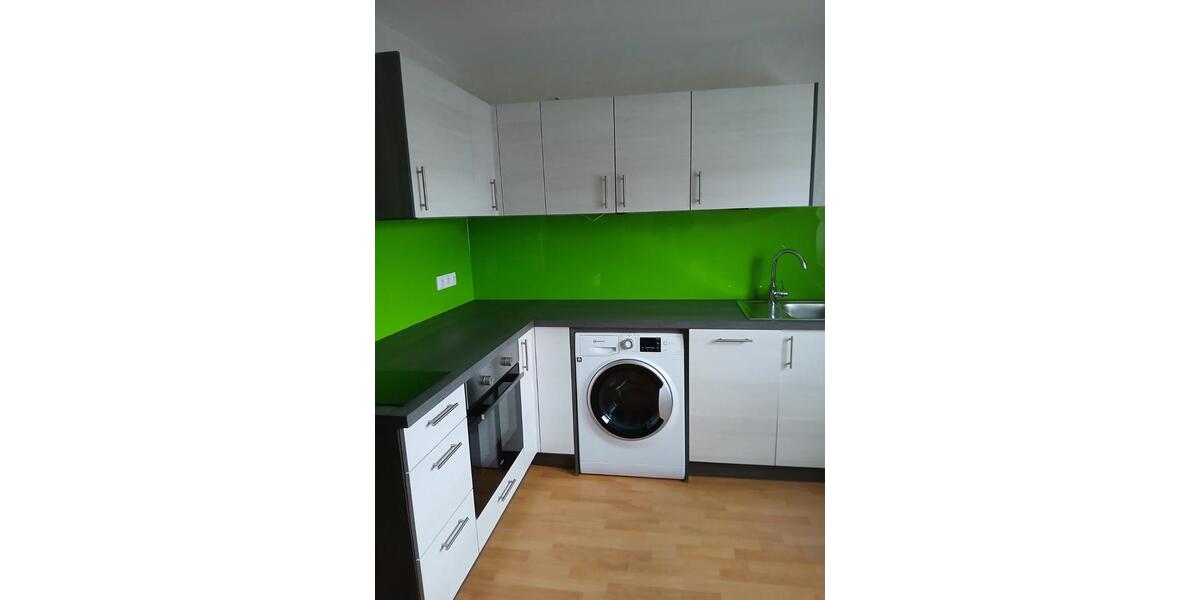 Neuvermietung, 2-er WG, 2 Zimmer je.18 qm, Studenten WG. 1 zimmer