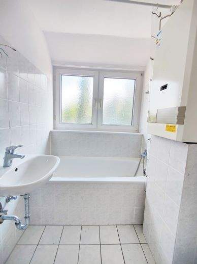 Etagenwohnung Lauenförde - 3 Zimmer, 57 m&sup2;, 330&euro; | Angebot:26203652