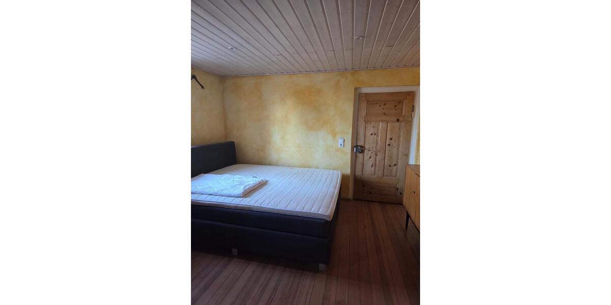 Erdgeschoßwohnung Friesenheim - 4 Zimmer, 140 m&sup2;, 1.700&euro; | Angebot:26676225