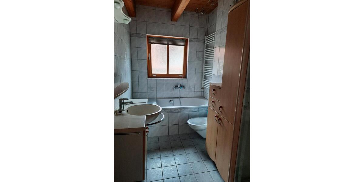 Etagenwohnung Wiernsheim - 3 Zimmer, 89 m&sup2;, 980&euro; | Angebot:26543774